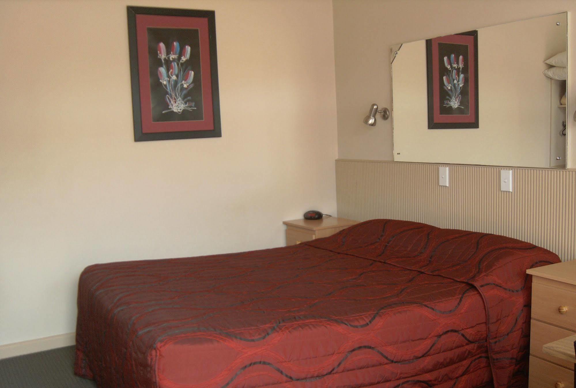 Travellers Rest Motel Бэрнсдейл Экстерьер фото